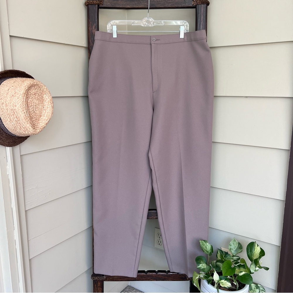 Bend Over Women’s Slacks Pants Size 24W Taupe Tapered Casual Made In USA VTG